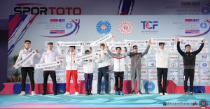 podio mag team foto simone ferraro sfa06371